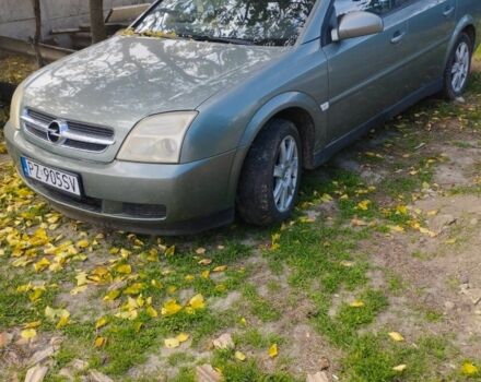 Зелений Опель Вектра, об'ємом двигуна 2.2 л та пробігом 300 тис. км за 2703 $, фото 1 на Automoto.ua