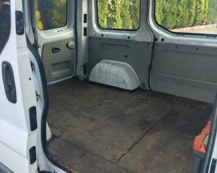 Білий Опель Віваро, об'ємом двигуна 1.9 л та пробігом 334 тис. км за 5200 $, фото 3 на Automoto.ua