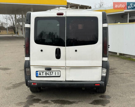 Белый Опель Виваро, объемом двигателя 1.9 л и пробегом 350 тыс. км за 4700 $, фото 2 на Automoto.ua