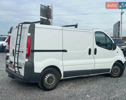 Белый Опель Виваро, объемом двигателя 2 л и пробегом 312 тыс. км за 6990 $, фото 9 на Automoto.ua