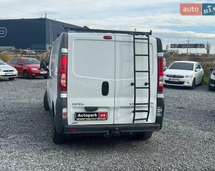 Белый Опель Виваро, объемом двигателя 2 л и пробегом 312 тыс. км за 6990 $, фото 6 на Automoto.ua