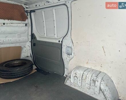 Белый Опель Виваро, объемом двигателя 2 л и пробегом 312 тыс. км за 6990 $, фото 25 на Automoto.ua