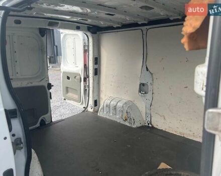 Белый Опель Виваро, объемом двигателя 2 л и пробегом 312 тыс. км за 6990 $, фото 26 на Automoto.ua