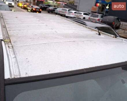 Белый Опель Виваро, объемом двигателя 2 л и пробегом 257 тыс. км за 8200 $, фото 9 на Automoto.ua