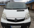 Білий Опель Віваро, об'ємом двигуна 2 л та пробігом 305 тис. км за 7500 $, фото 1 на Automoto.ua