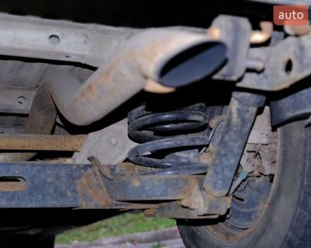 Белый Опель Виваро, объемом двигателя 2 л и пробегом 257 тыс. км за 8200 $, фото 5 на Automoto.ua