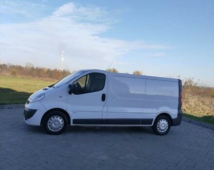 Белый Опель Виваро, объемом двигателя 2 л и пробегом 312 тыс. км за 10700 $, фото 12 на Automoto.ua