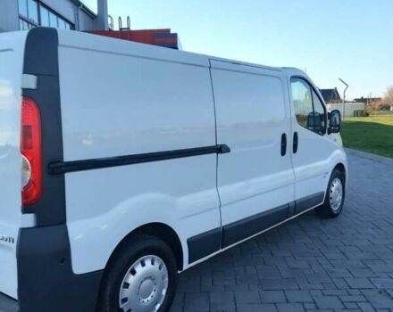 Белый Опель Виваро, объемом двигателя 2 л и пробегом 312 тыс. км за 10700 $, фото 11 на Automoto.ua