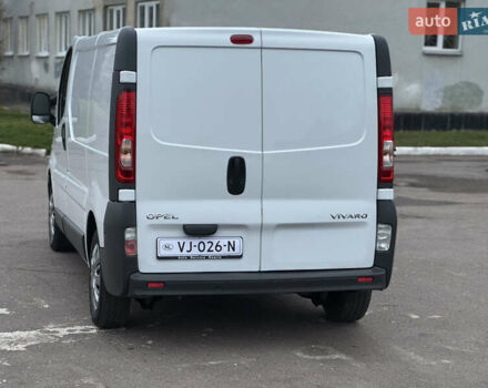 Белый Опель Виваро, объемом двигателя 2 л и пробегом 186 тыс. км за 11777 $, фото 13 на Automoto.ua