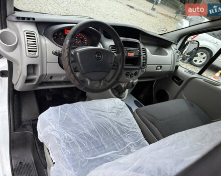 Белый Опель Виваро, объемом двигателя 2 л и пробегом 239 тыс. км за 12200 $, фото 19 на Automoto.ua