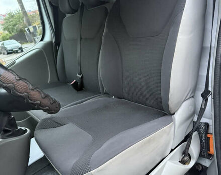 Белый Опель Виваро, объемом двигателя 2 л и пробегом 239 тыс. км за 12200 $, фото 17 на Automoto.ua