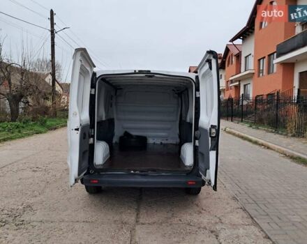 Белый Опель Виваро, объемом двигателя 2 л и пробегом 302 тыс. км за 9399 $, фото 15 на Automoto.ua