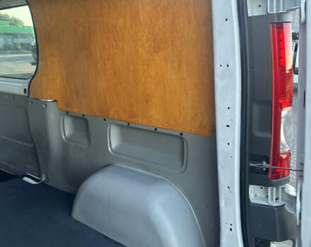 Белый Опель Виваро, объемом двигателя 2 л и пробегом 175 тыс. км за 14300 $, фото 21 на Automoto.ua