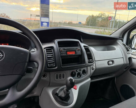 Опель Віваро 2014 у Радивилове на Automoto.ua Білий Опель Віваро, об'ємом двигуна 2 л та пробігом 222 тис. км за 11000 $, фото 38 на Automoto.ua