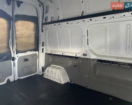 Опель Виваро 2014 в Николаеве на Automoto.ua Белый Опель Виваро, объемом двигателя 2 л и пробегом 255 тыс. км за 10900 $, фото 19 на Automoto.ua