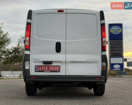 Опель Віваро 2014 у Радивилове на Automoto.ua Білий Опель Віваро, об'ємом двигуна 2 л та пробігом 222 тис. км за 11000 $, фото 8 на Automoto.ua