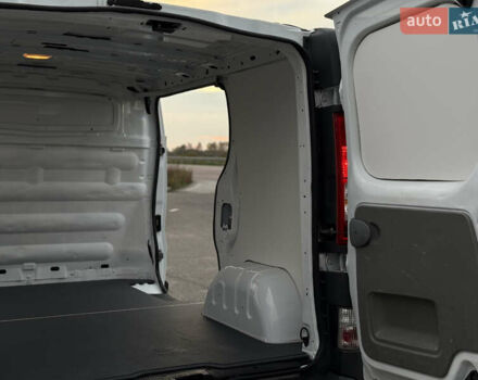 Опель Віваро 2014 у Радивилове на Automoto.ua Білий Опель Віваро, об'ємом двигуна 2 л та пробігом 222 тис. км за 11000 $, фото 36 на Automoto.ua