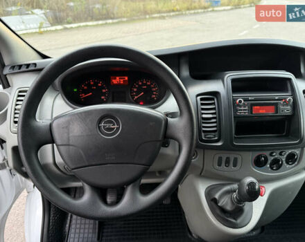 Опель Віваро 2014 у Радивилове на Automoto.ua Білий Опель Віваро, об'ємом двигуна 2 л та пробігом 222 тис. км за 11000 $, фото 37 на Automoto.ua