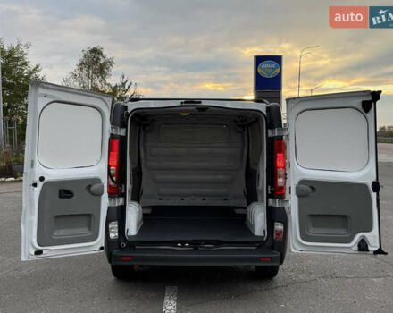 Опель Віваро 2014 у Радивилове на Automoto.ua Білий Опель Віваро, об'ємом двигуна 2 л та пробігом 222 тис. км за 11000 $, фото 27 на Automoto.ua