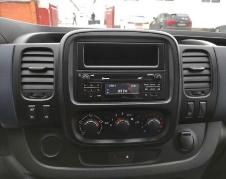 Білий Опель Віваро, об'ємом двигуна 1.6 л та пробігом 170 тис. км за 12500 $, фото 24 на Automoto.ua