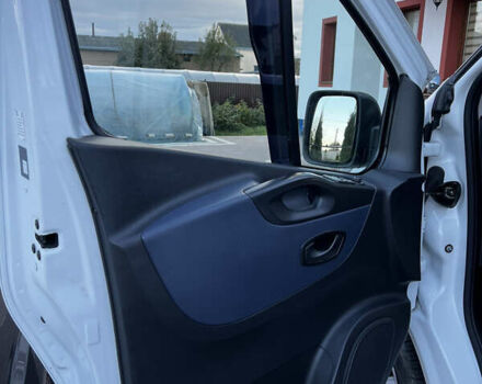 Белый Опель Виваро, объемом двигателя 1.6 л и пробегом 210 тыс. км за 10500 $, фото 14 на Automoto.ua