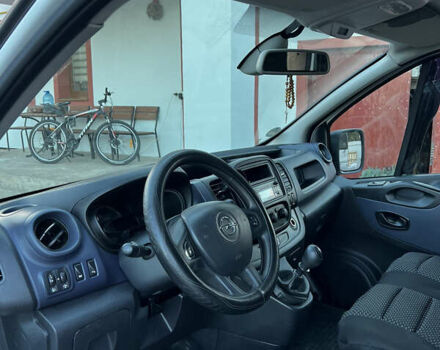 Белый Опель Виваро, объемом двигателя 1.6 л и пробегом 210 тыс. км за 10500 $, фото 16 на Automoto.ua