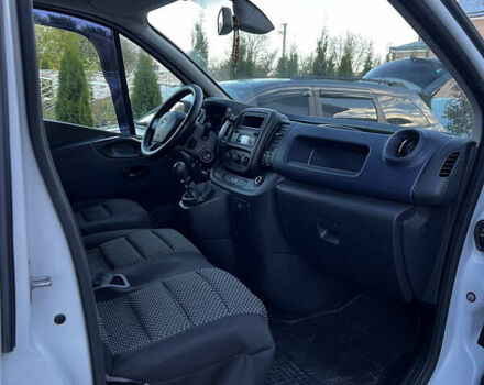 Белый Опель Виваро, объемом двигателя 1.6 л и пробегом 210 тыс. км за 10500 $, фото 15 на Automoto.ua