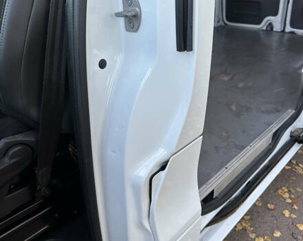 Белый Опель Виваро, объемом двигателя 1.6 л и пробегом 155 тыс. км за 15200 $, фото 20 на Automoto.ua