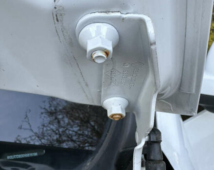 Белый Опель Виваро, объемом двигателя 1.6 л и пробегом 155 тыс. км за 15200 $, фото 36 на Automoto.ua