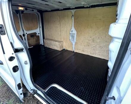 Белый Опель Виваро, объемом двигателя 1.6 л и пробегом 250 тыс. км за 12500 $, фото 10 на Automoto.ua