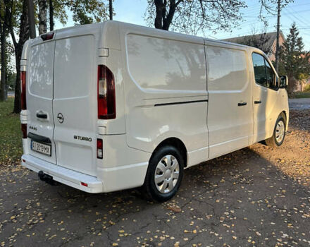 Белый Опель Виваро, объемом двигателя 1.6 л и пробегом 155 тыс. км за 15200 $, фото 4 на Automoto.ua