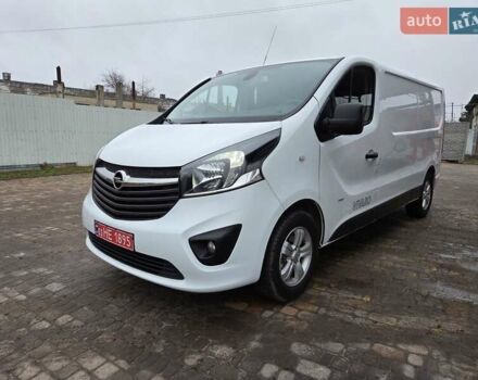 Білий Опель Віваро, об'ємом двигуна 1.6 л та пробігом 245 тис. км за 14500 $, фото 2 на Automoto.ua