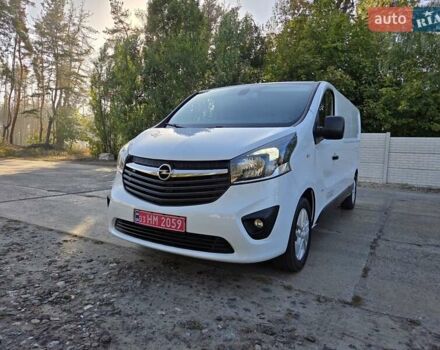 Білий Опель Віваро, об'ємом двигуна 1.6 л та пробігом 245 тис. км за 14800 $, фото 5 на Automoto.ua