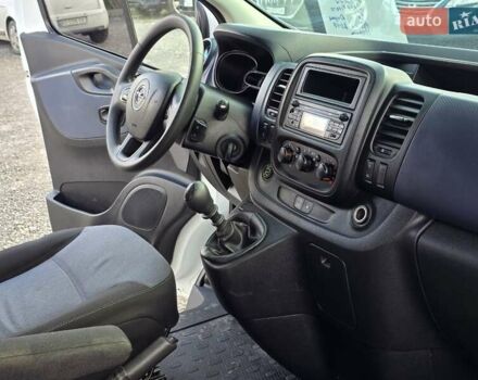 Білий Опель Віваро, об'ємом двигуна 1.6 л та пробігом 199 тис. км за 10999 $, фото 26 на Automoto.ua