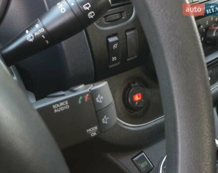 Белый Опель Виваро, объемом двигателя 1.6 л и пробегом 198 тыс. км за 10999 $, фото 26 на Automoto.ua