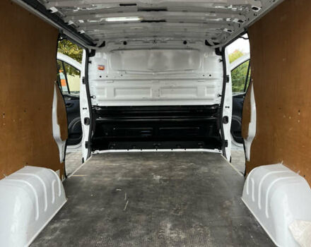 Белый Опель Виваро, объемом двигателя 1.6 л и пробегом 174 тыс. км за 12900 $, фото 12 на Automoto.ua