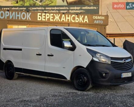Белый Опель Виваро, объемом двигателя 1.6 л и пробегом 198 тыс. км за 10999 $, фото 6 на Automoto.ua