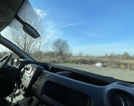 Белый Опель Виваро, объемом двигателя 1.6 л и пробегом 268 тыс. км за 9700 $, фото 6 на Automoto.ua