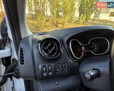 Білий Опель Віваро, об'ємом двигуна 1.6 л та пробігом 245 тис. км за 14800 $, фото 30 на Automoto.ua