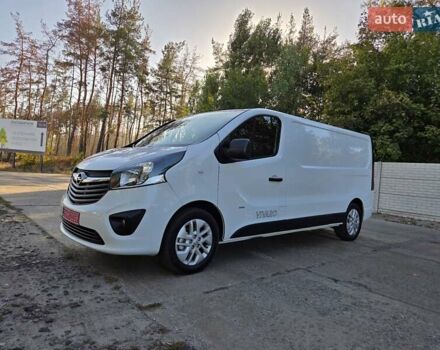 Білий Опель Віваро, об'ємом двигуна 1.6 л та пробігом 245 тис. км за 14800 $, фото 17 на Automoto.ua