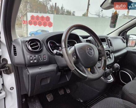 Білий Опель Віваро, об'ємом двигуна 1.6 л та пробігом 245 тис. км за 14500 $, фото 35 на Automoto.ua
