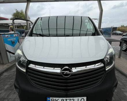 Белый Опель Виваро, объемом двигателя 1.6 л и пробегом 174 тыс. км за 12900 $, фото 18 на Automoto.ua