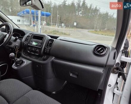 Білий Опель Віваро, об'ємом двигуна 1.6 л та пробігом 245 тис. км за 14500 $, фото 41 на Automoto.ua