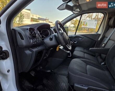 Білий Опель Віваро, об'ємом двигуна 1.6 л та пробігом 245 тис. км за 14800 $, фото 24 на Automoto.ua