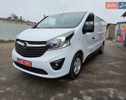 Білий Опель Віваро, об'ємом двигуна 1.6 л та пробігом 245 тис. км за 14500 $, фото 3 на Automoto.ua