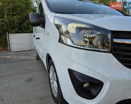 Білий Опель Віваро, об'ємом двигуна 1.6 л та пробігом 245 тис. км за 14800 $, фото 21 на Automoto.ua