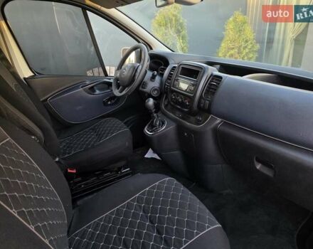 Белый Опель Виваро, объемом двигателя 1.6 л и пробегом 198 тыс. км за 10999 $, фото 18 на Automoto.ua