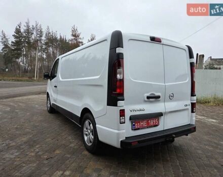 Білий Опель Віваро, об'ємом двигуна 1.6 л та пробігом 245 тис. км за 14500 $, фото 22 на Automoto.ua