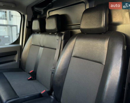 Белый Опель Виваро, объемом двигателя 2 л и пробегом 202 тыс. км за 18999 $, фото 13 на Automoto.ua