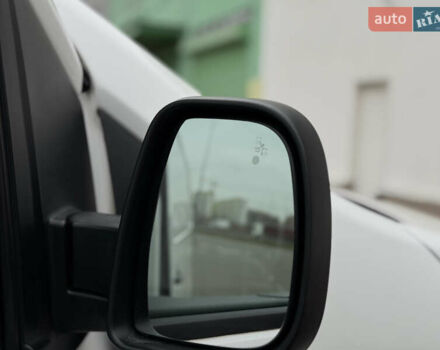 Белый Опель Виваро, объемом двигателя 2 л и пробегом 203 тыс. км за 18900 $, фото 25 на Automoto.ua